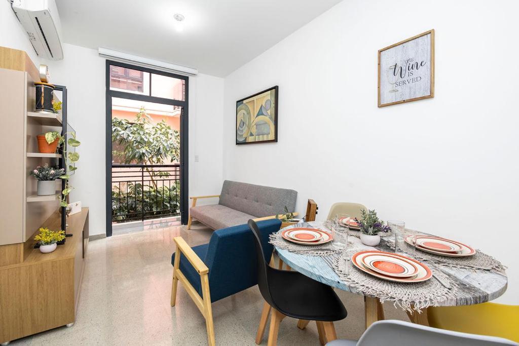 Casa Korsi At Santa Ana Apartment *